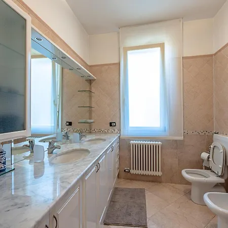 La Dimora Della Lullu, Luxury Apartment Pietra Ligure